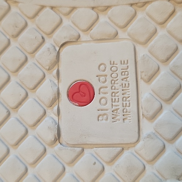 Blondo Booties Size 8 Camouflage Green Print Waterproof Nice Padded Fabric - Picture 5 of 10